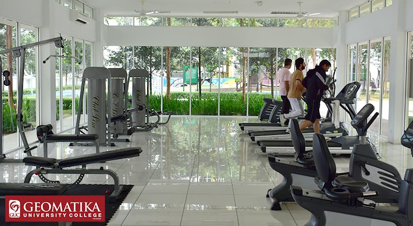 جامعة جيوماتيكا ماليزيا (UGM)